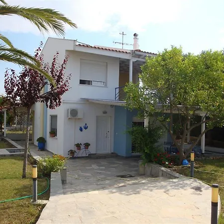 Wonderful House With Private Garden Holiday home *