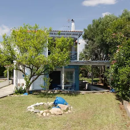Holiday home Wonderful House With Private Garden