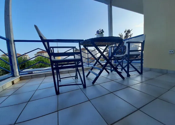 Wonderful House With Private Garden * Flogita