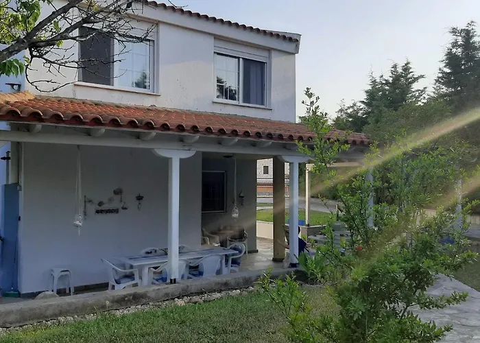 Wonderful House With Private Garden Prázdninový dům *