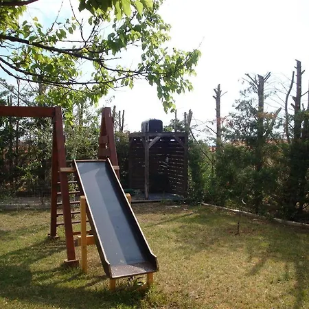 Feriehus Wonderful House With Private Garden