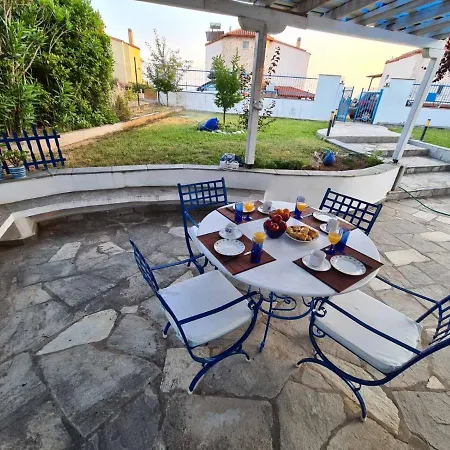 Wonderful House With Private Garden Feriehus